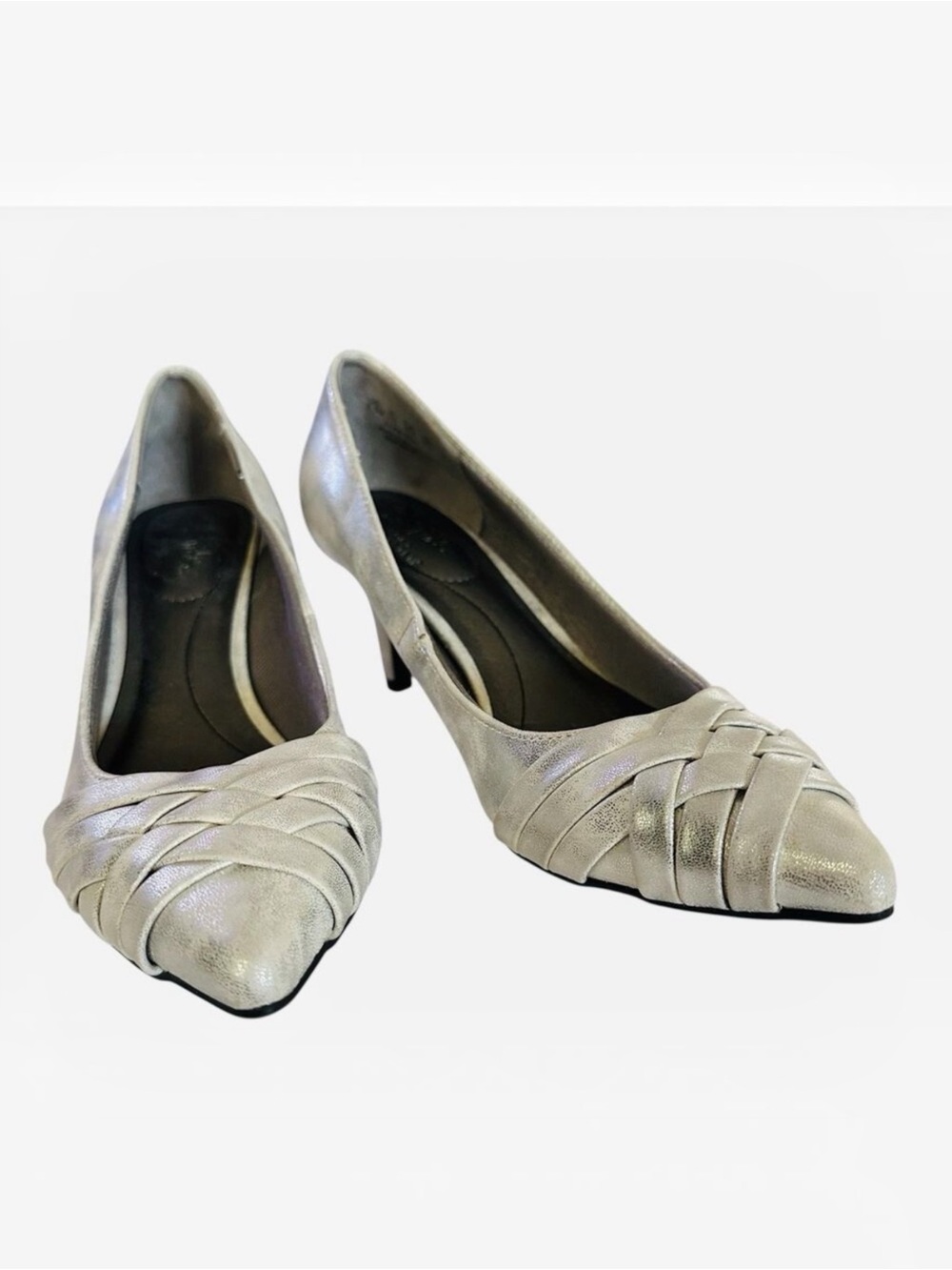 Life‎ Stride Silver Metallic Sentiment Pump Heels. Size 6.5